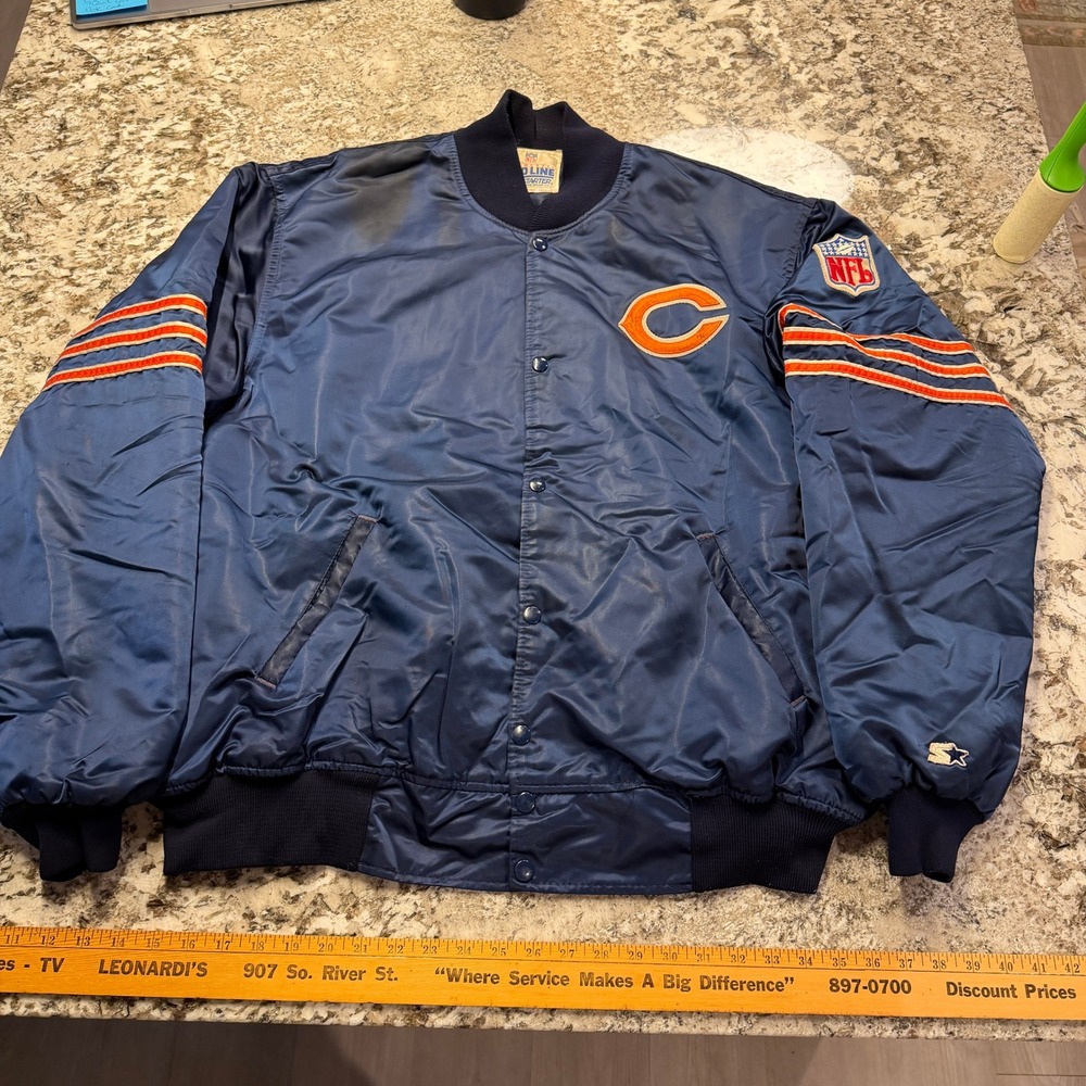 Vintage 1990s Chicago Bears Starter Authentic Pro Line Satin Bomber Jacket XXXL